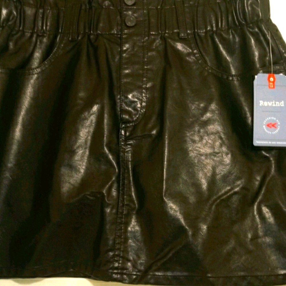 JUNIORS SKIRT by REWIND (VEGAN LEATHER)